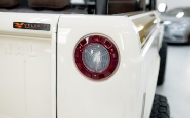 International-1967-SUV-28