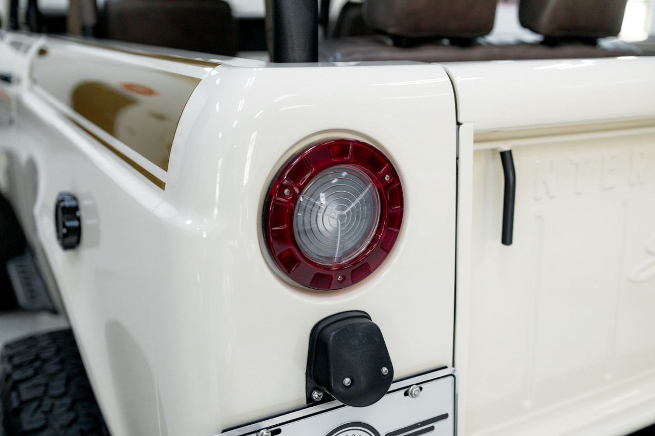 International-1967-SUV-29