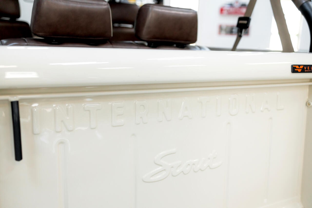 International-1967-SUV-35