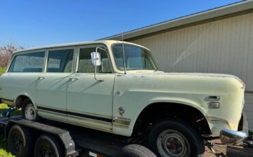 International-1973-white-1