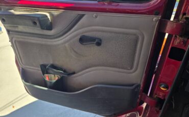 International-4700-diesel-1995-red-2