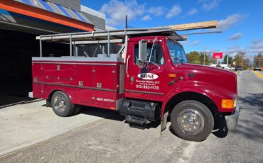 International-4700-diesel-1995-red-6