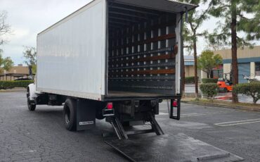 International-4900-diesel-1990-white-106