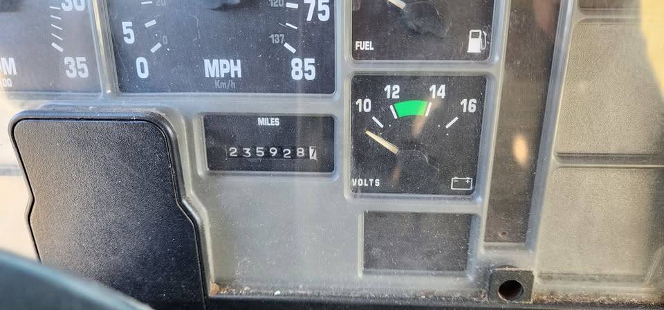 International-4900-diesel-1994-6