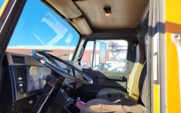 International-4900-diesel-1994-7