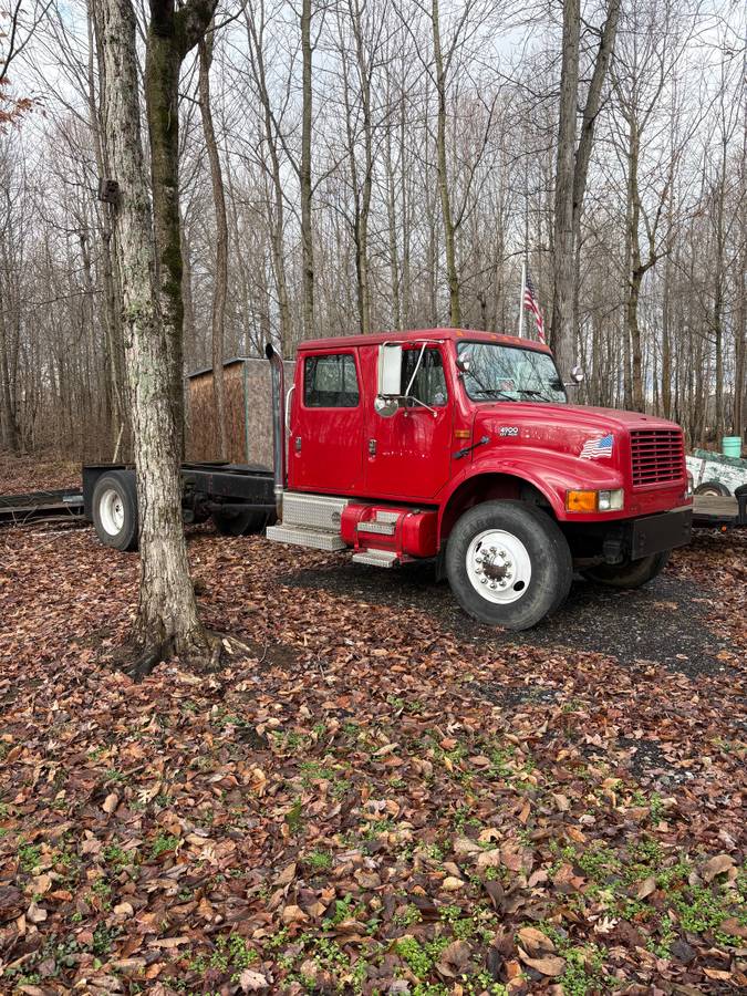 International-4900-diesel-1995