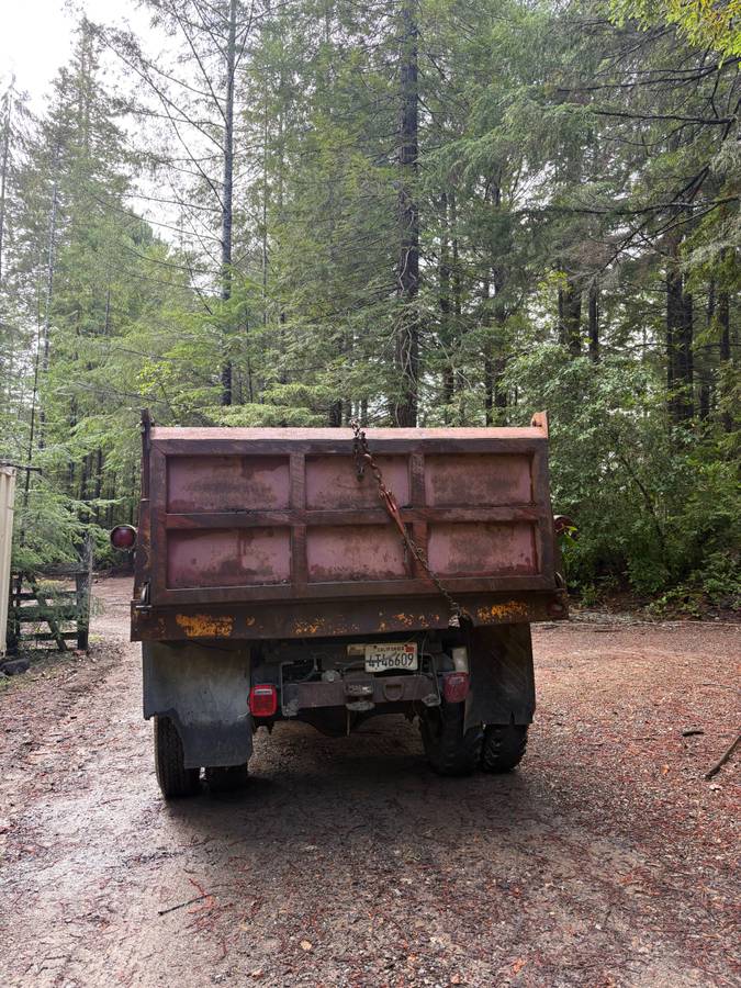 International-7400-dump-truck-1981-yellow-3
