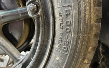 International-B-110-1933-5