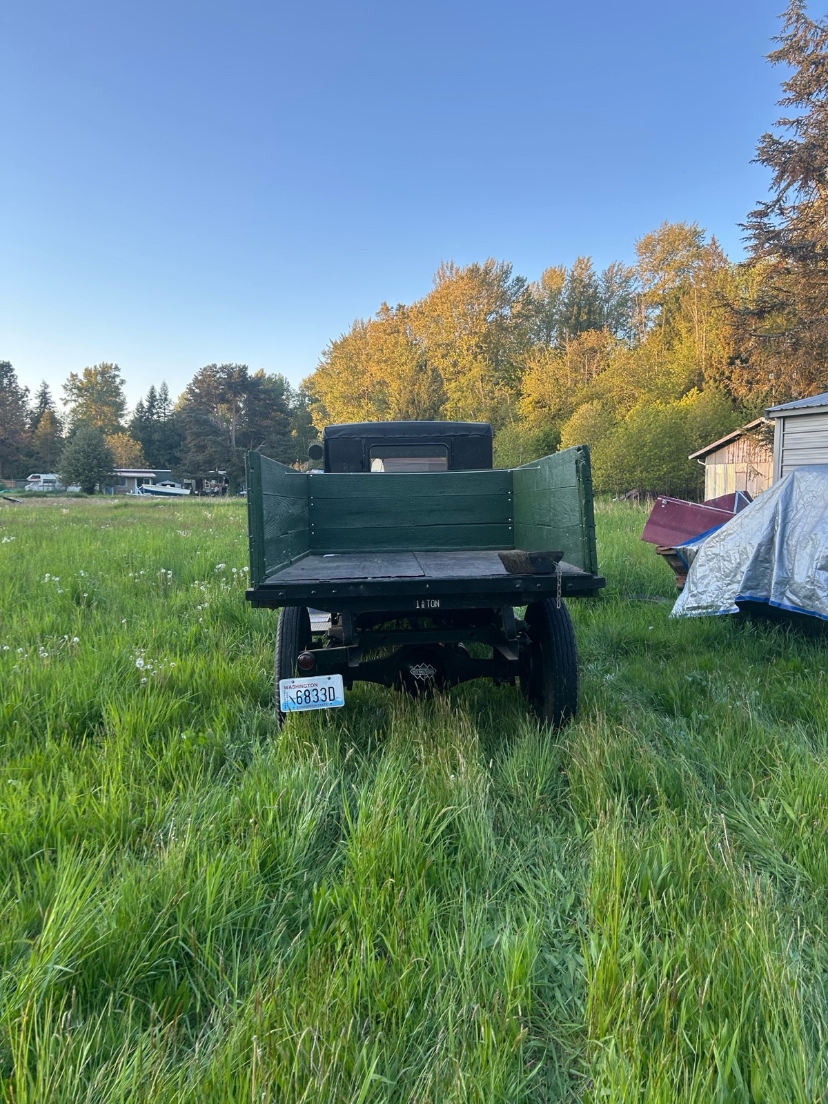 International-B-110-1933-9