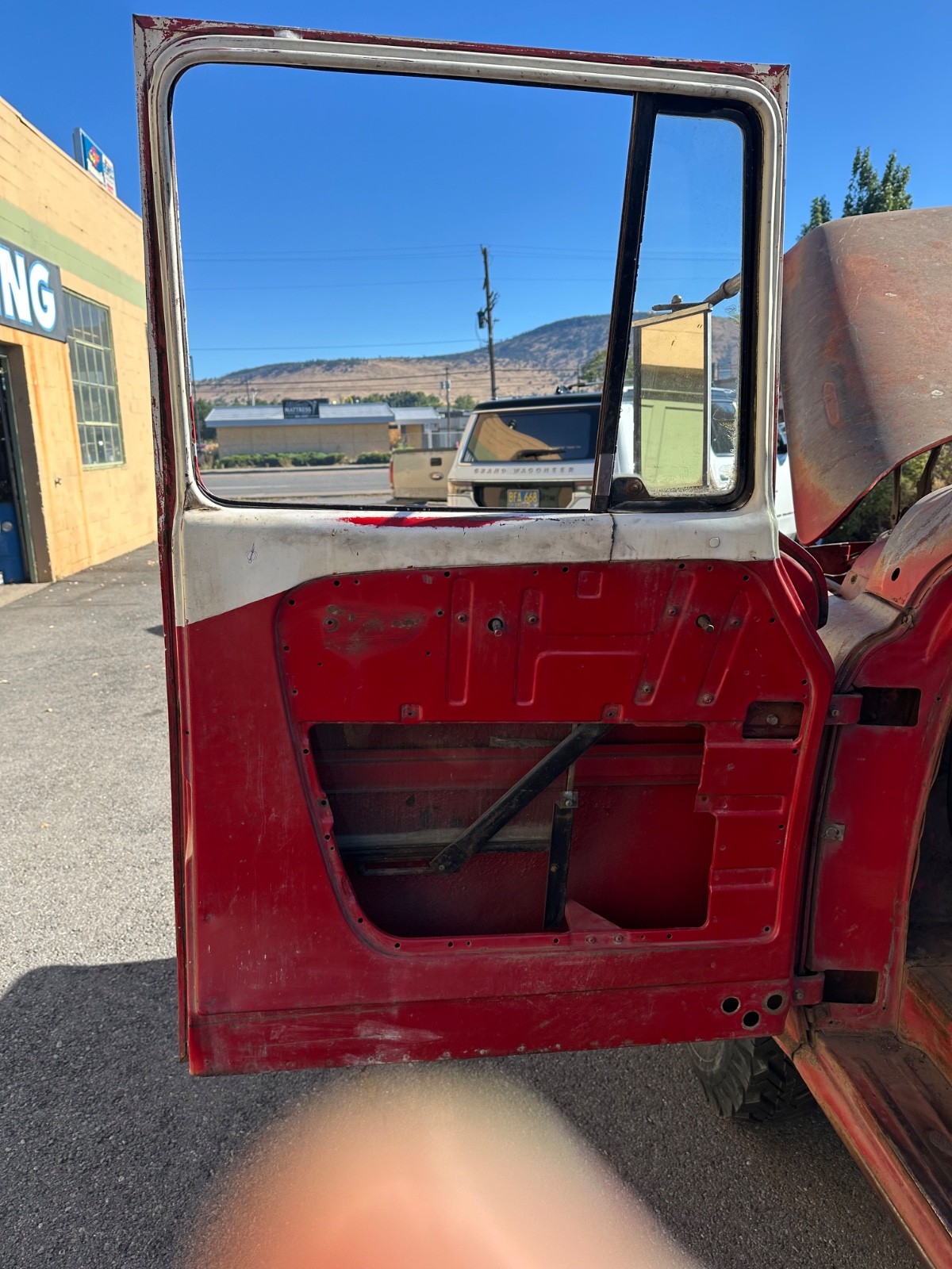 International-Harvester-34-Ton-Pickup-1961-Standard-Cab-Pickup-12