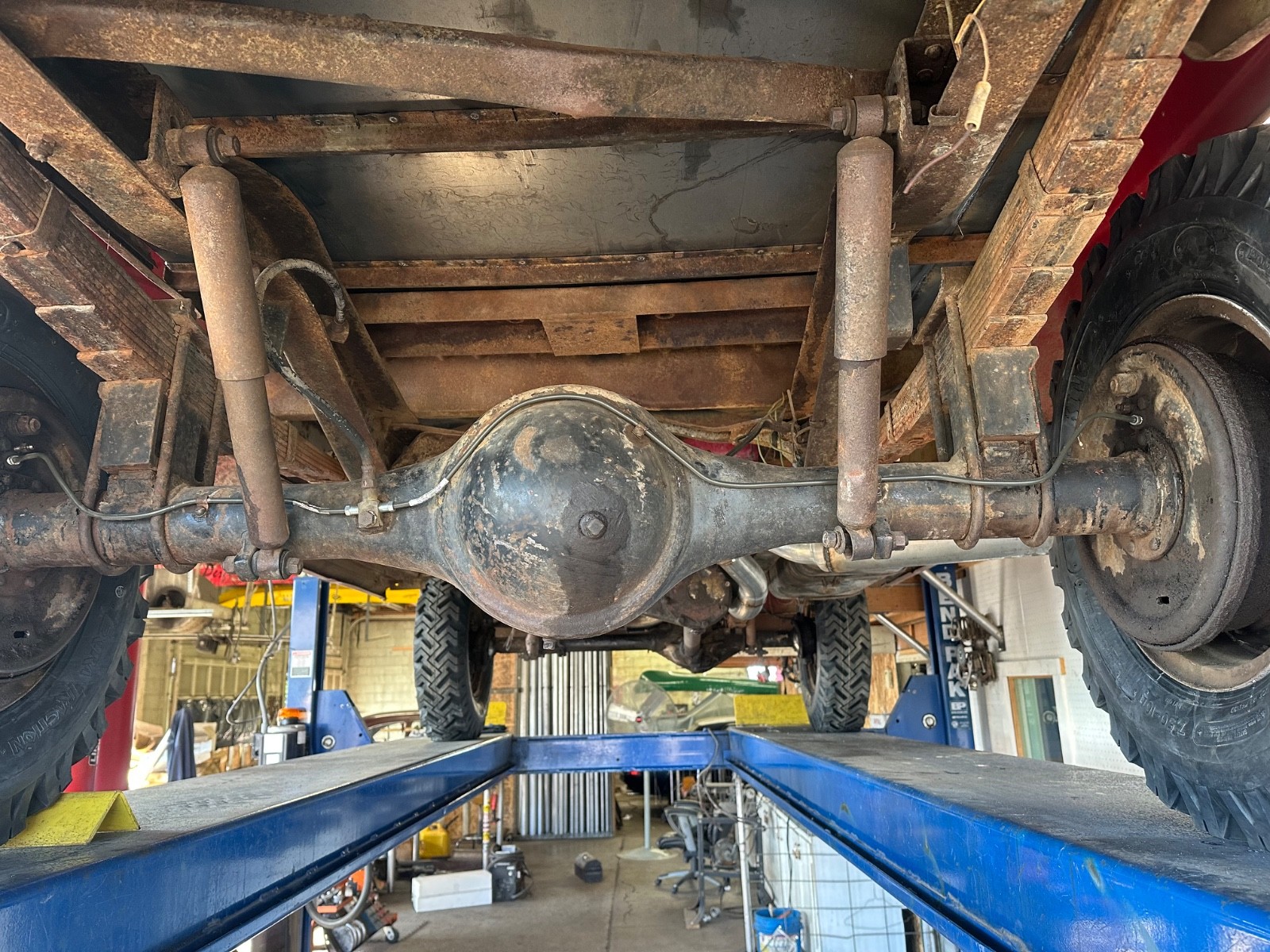 International-Harvester-34-Ton-Pickup-1961-Standard-Cab-Pickup-16