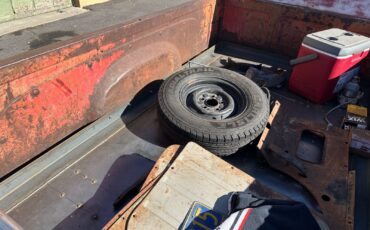 International-Harvester-34-Ton-Pickup-1961-Standard-Cab-Pickup-4