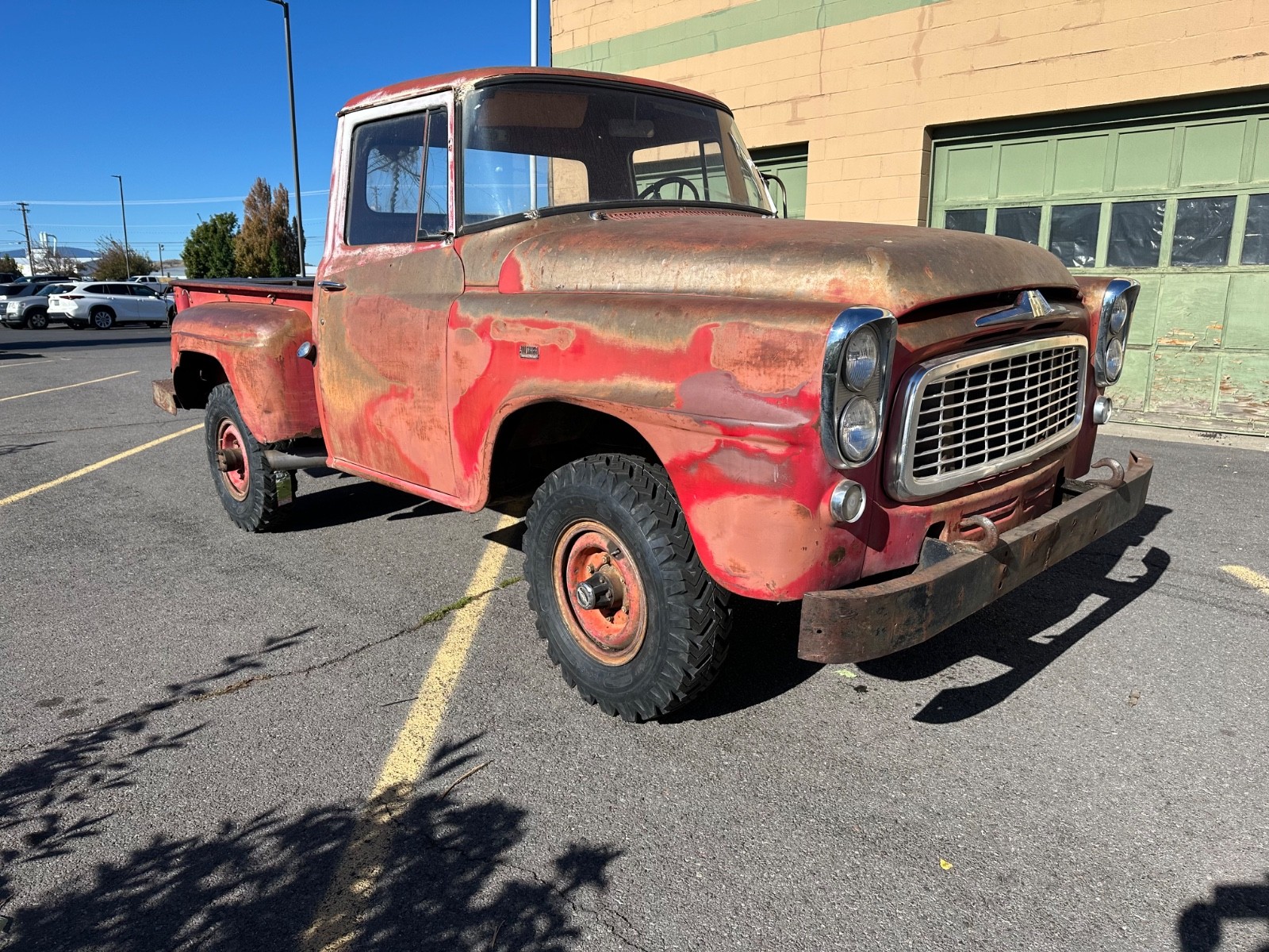 International-Harvester-34-Ton-Pickup-1961-Standard-Cab-Pickup-6
