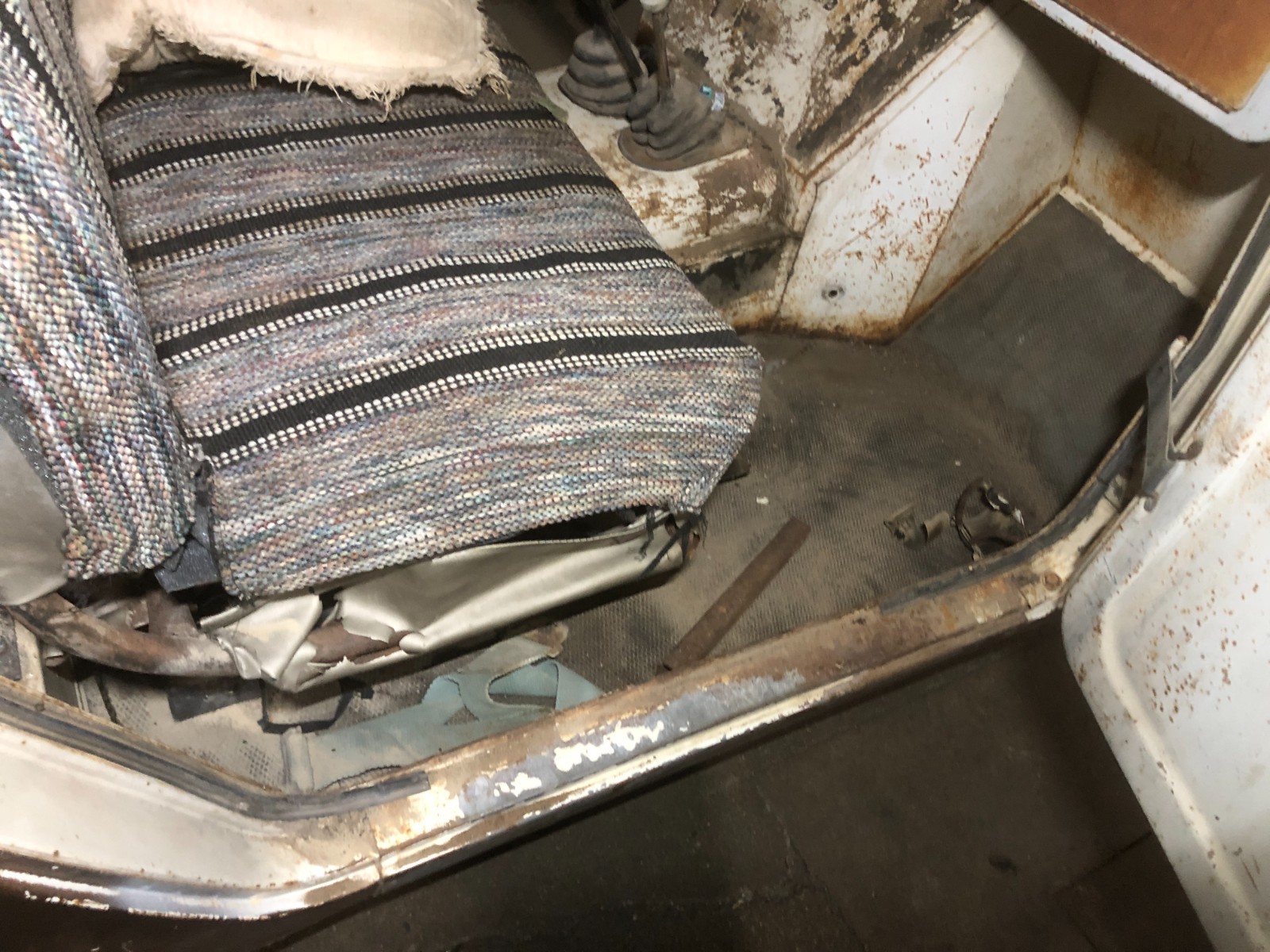 International-Harvester-Scout-1963-20