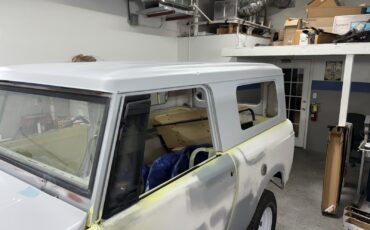 International-Harvester-Scout-1966-1