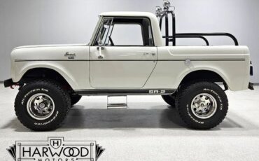 International-Harvester-Scout-1967-Pickup-2