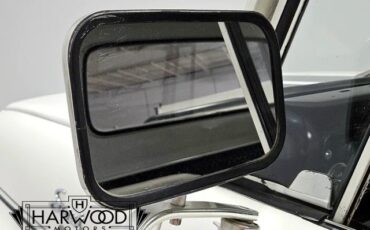 International-Harvester-Scout-1967-Pickup-21