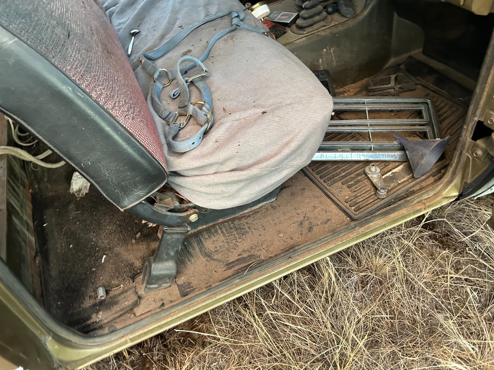 International-Harvester-Scout-1974-13