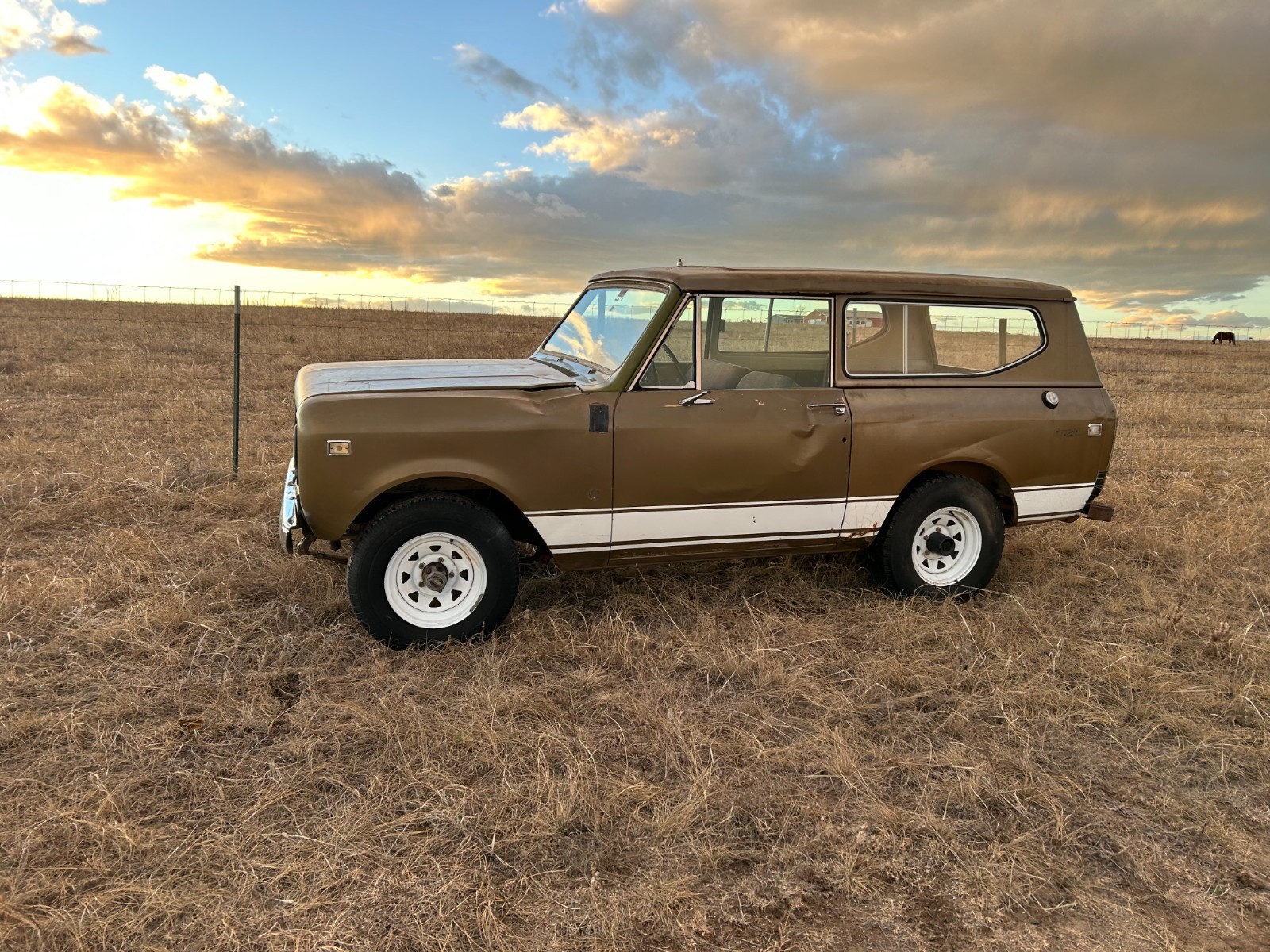 International-Harvester-Scout-1974