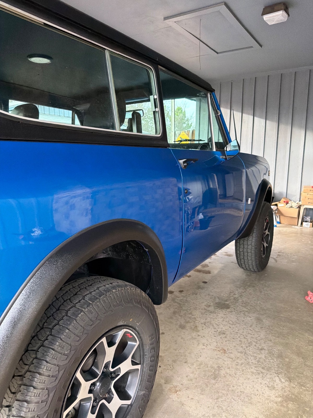 International-Harvester-Scout-1975-SUV-11