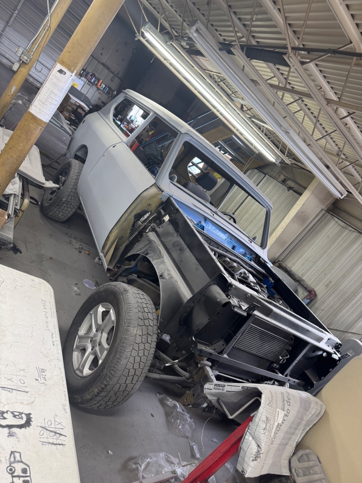 International-Harvester-Scout-1975-SUV-13