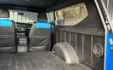 International-Harvester-Scout-1975-SUV-19