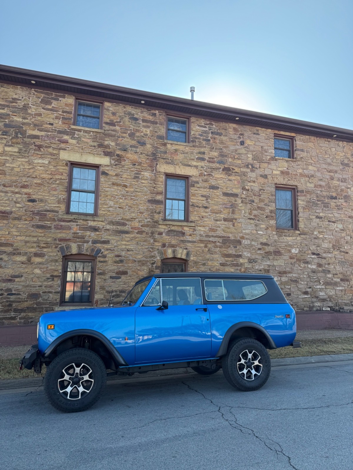 International-Harvester-Scout-1975-SUV-2