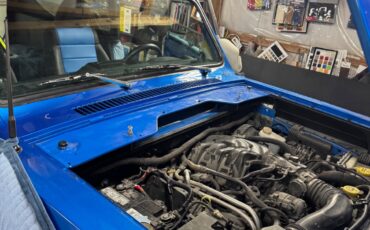 International-Harvester-Scout-1975-SUV-23