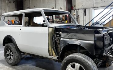 International-Harvester-Scout-1975-SUV-24