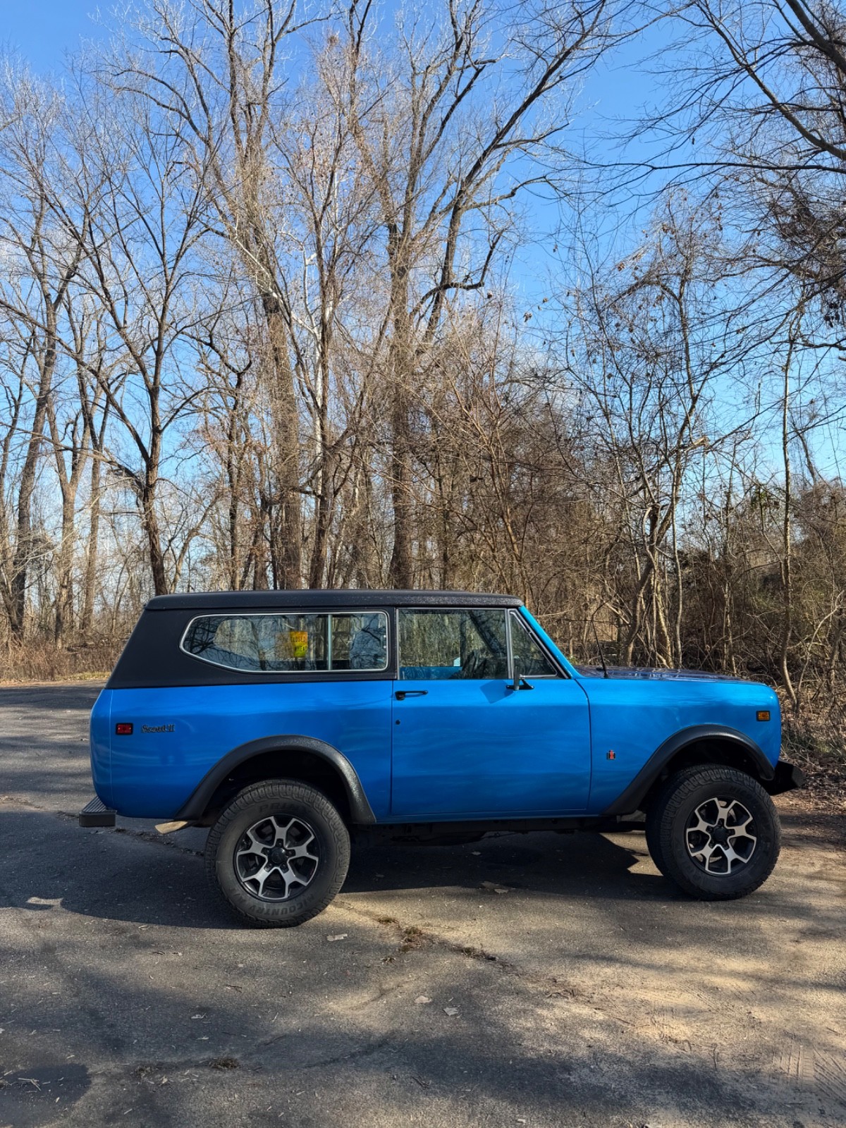 International-Harvester-Scout-1975-SUV-3