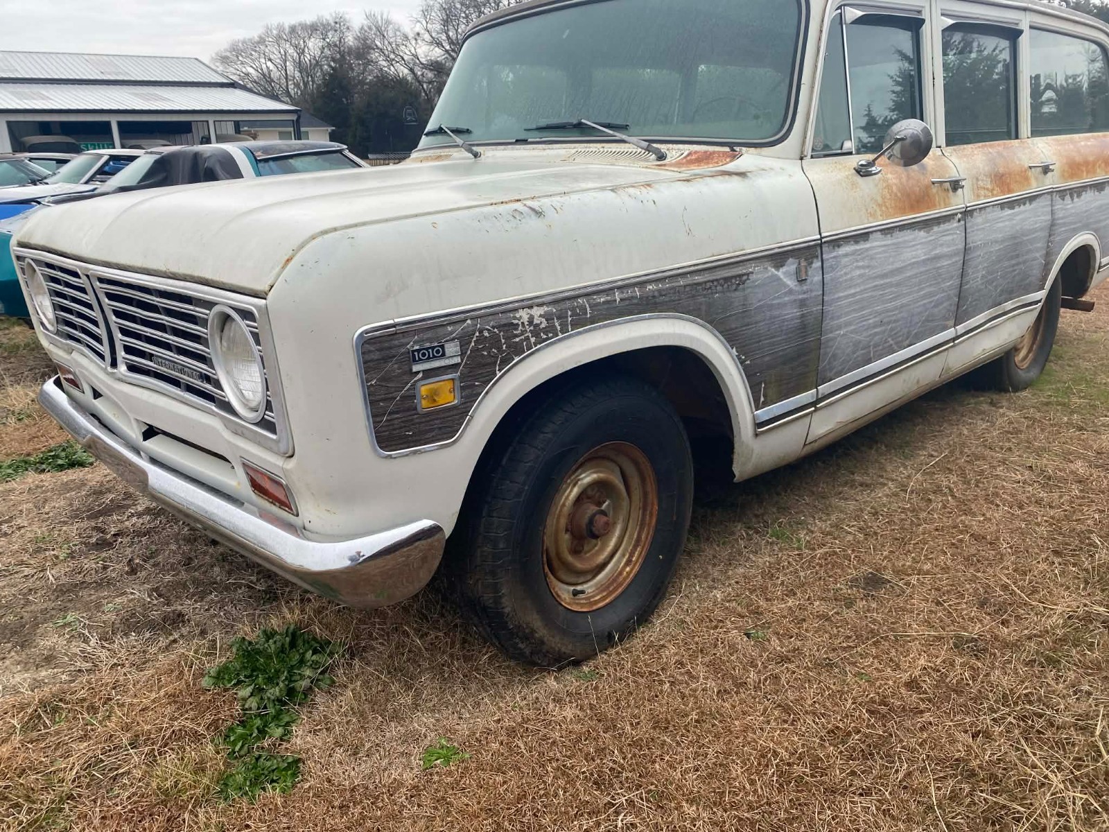 International-Harvester-Travelall-1973-SUV-10