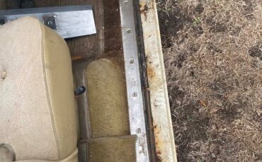 International-Harvester-Travelall-1973-SUV-17