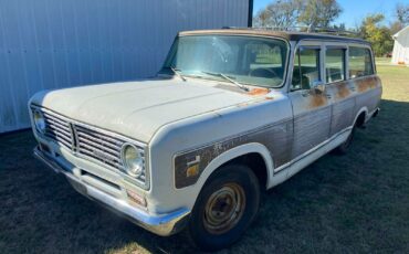 International-Harvester-Travelall-1973-SUV-2