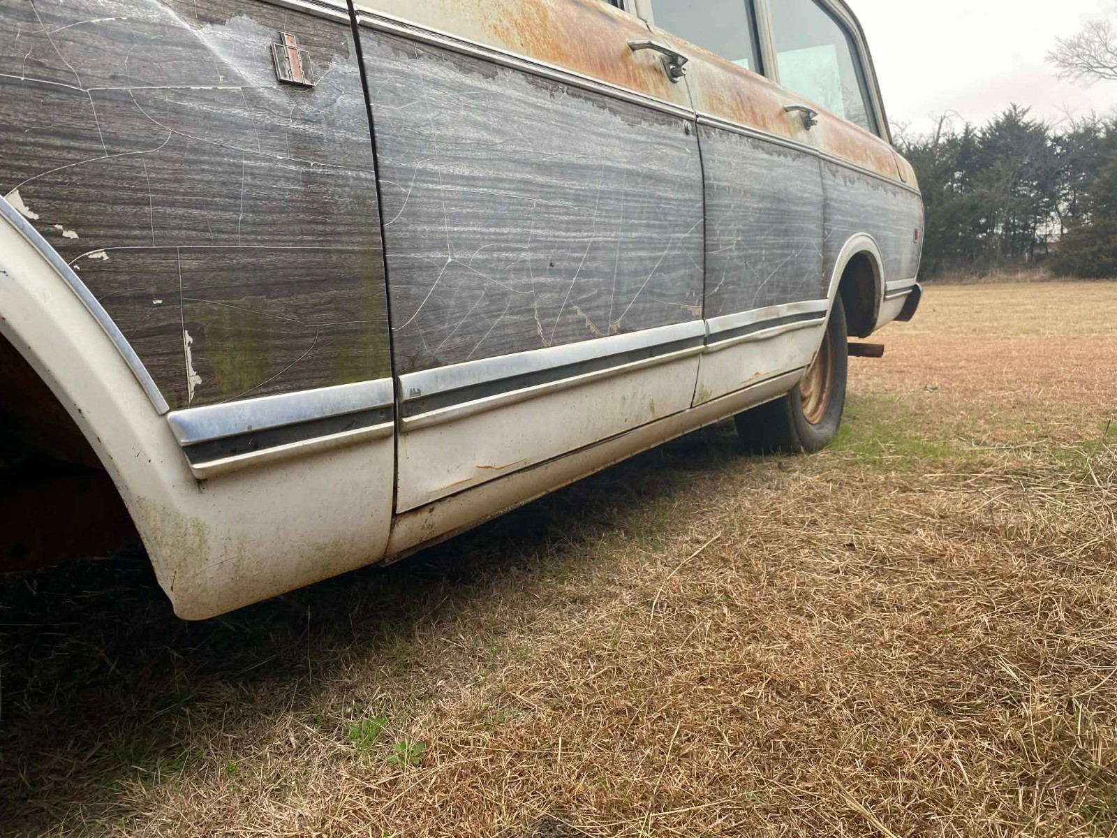 International-Harvester-Travelall-1973-SUV-24