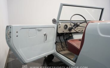 International-Scout-1963-Blue-Brown-42