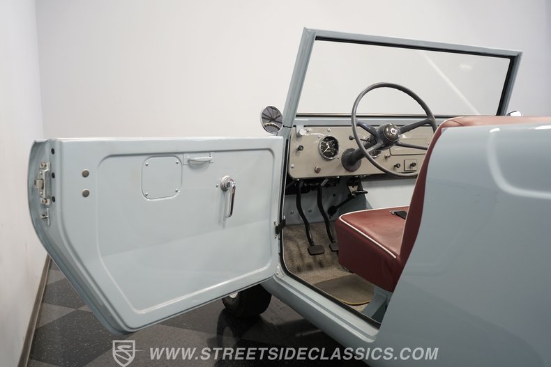 International-Scout-1963-Blue-Brown-42