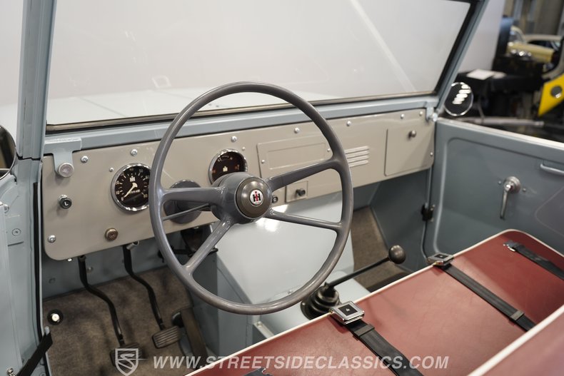 International-Scout-1963-Blue-Brown-45