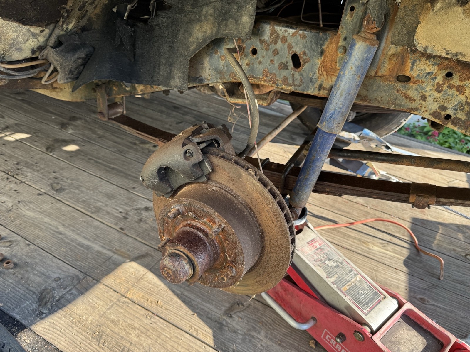 International-Travelall-1973-17