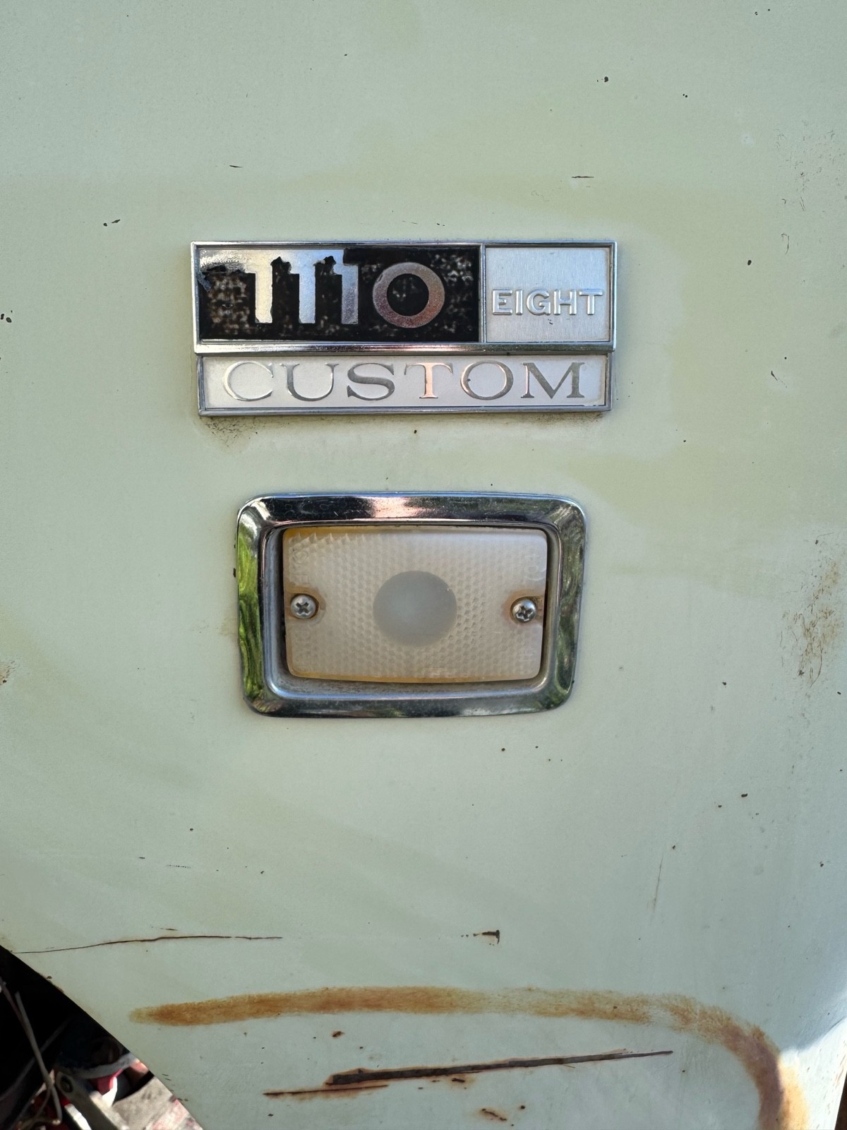 International-Travelall-1973-5