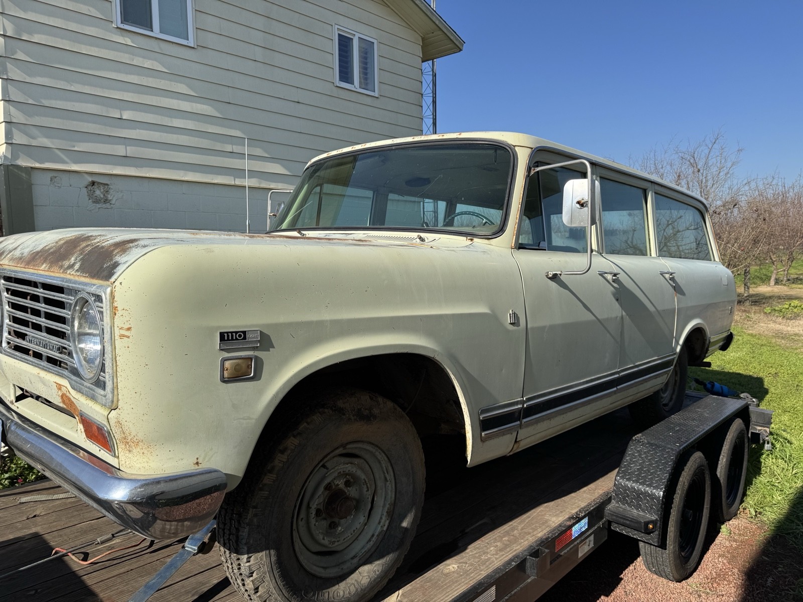 International Travelall 1973