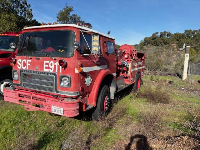International-diesel-1978-red-3