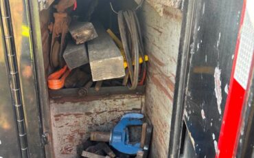 International-diesel-1988-black-4