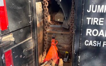 International-diesel-1988-black-6