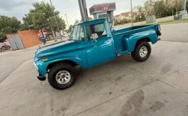 International-harvester-1968-blue-2