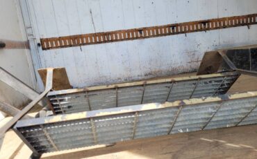 International-harvester-diesel-1979-white-14