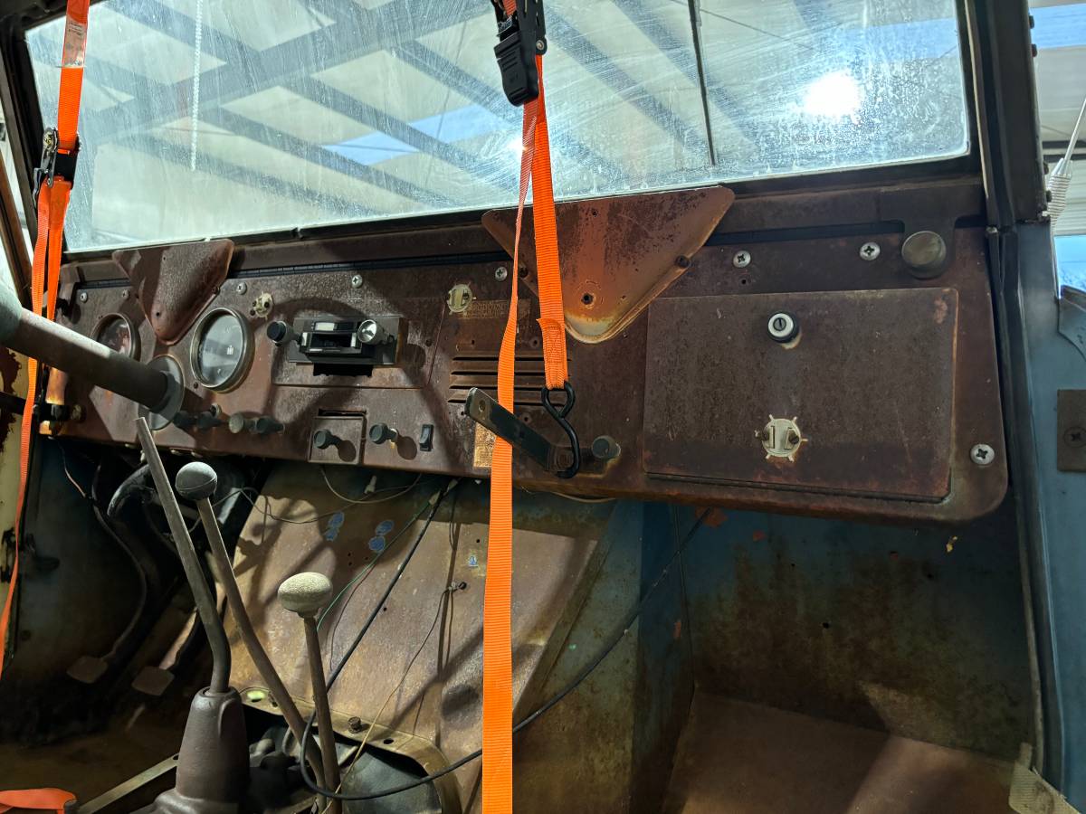 International-harvester-scout-1963-8