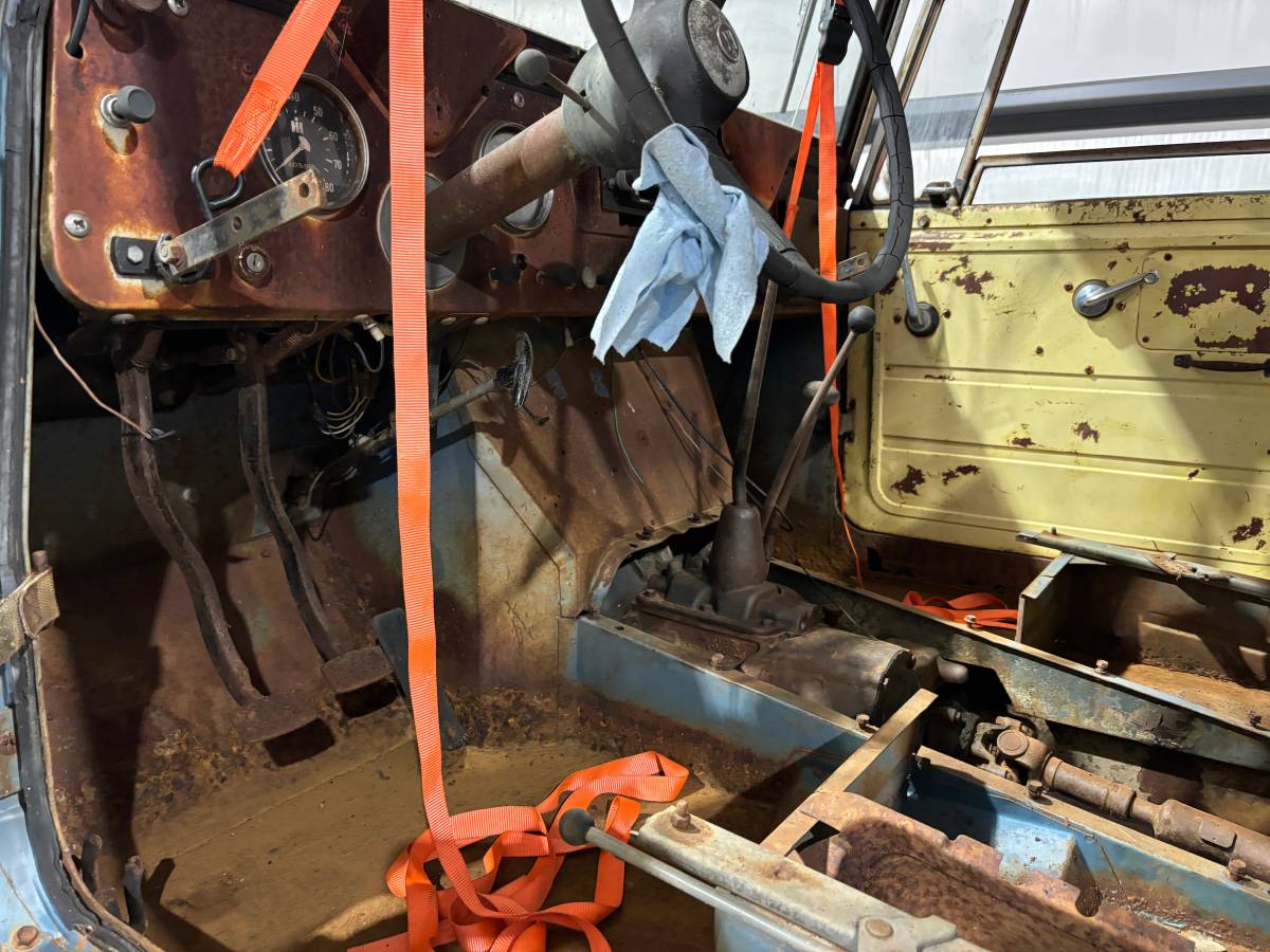 International-harvester-scout-1963-9