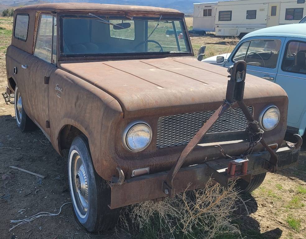 International-harvester-scout-80-travel-top-1964-brown-1