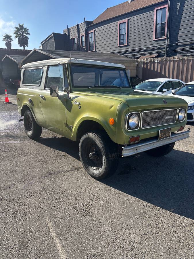 International-harvester-scout-800-1969-green-2