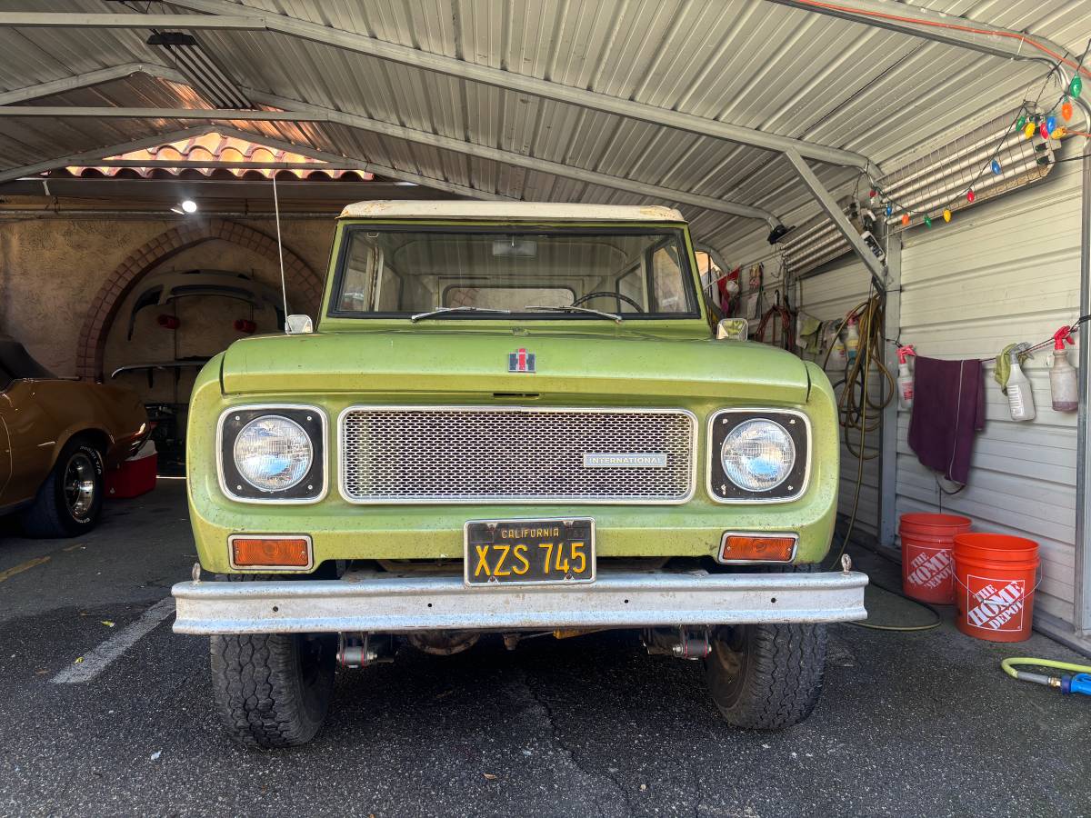 International-harvester-scout-800-1969-green